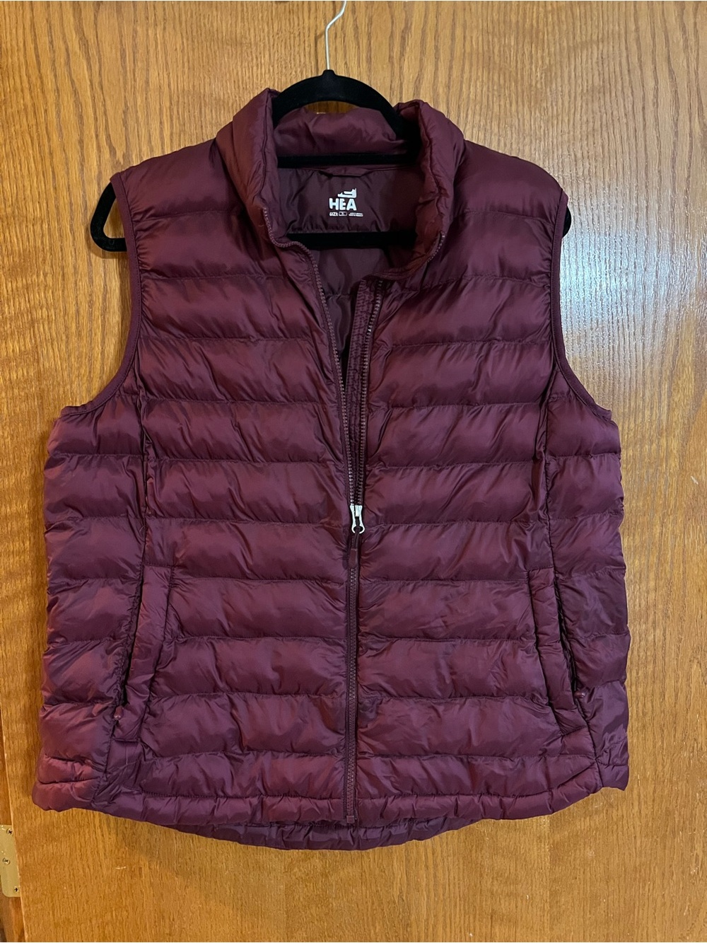 32 Degrees Women's Quilted Puffer Vest in Burgundy